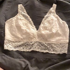 Soma Bralette Lace Plunge